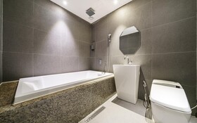 Cheonan La Tree Hotel