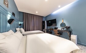 Cheonan La Tree Hotel