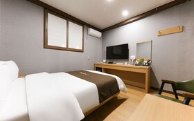 Cheonan Seongjeong J Hotel