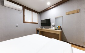 Cheonan Seongjeong J Hotel