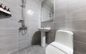Cheonan Seongjeong J Hotel