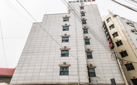 Cheonan White Castle