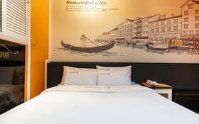 G7 Motel