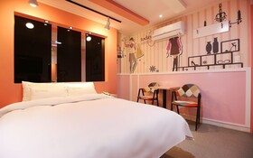 G7 Motel