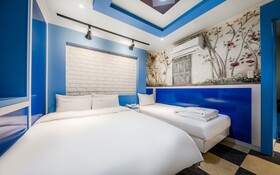 G7 Motel