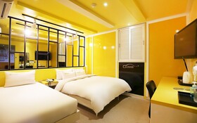 G7 Motel