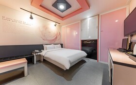 G7 Motel