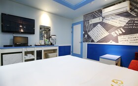 G7 Motel