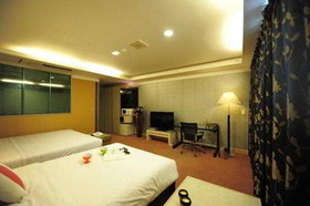Metro Tourist Hotel