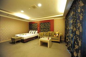 Metro Tourist Hotel