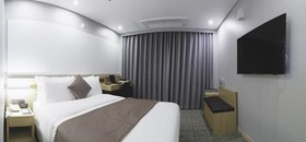 ON City Hotel