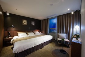 Ramada Encore by Wyndham Cheonan