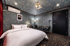 Shourin Hotel