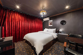 Shourin Hotel