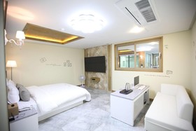 Time Hotel