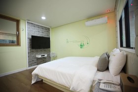 Time Hotel