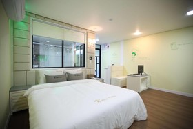 Time Hotel
