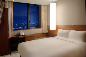 Top Cloud Hotel