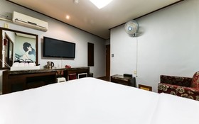 Cheongju Chojeongyaksu S