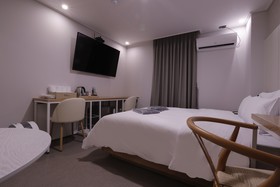 Cheongju Hotel Dictionary