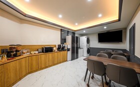 Cheongju Hotel Leon