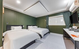 Cheongju Hotel Namuneulbo