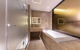Cheongju J Hotel