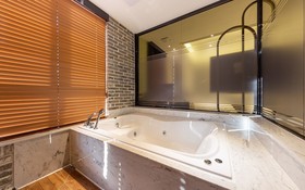 Cheongju J Hotel
