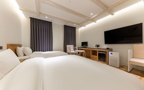 Cheongju J Hotel