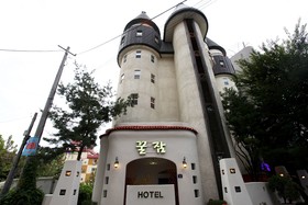Cheongju Kkuljam PC Hotel