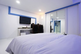Cheongju Kkuljam PC Hotel