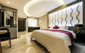 Cheongju The King Hotel