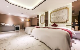 Cheongju The King Hotel