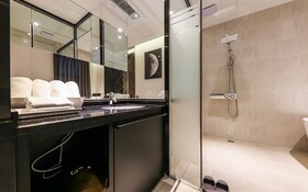 Cheongju The King Hotel