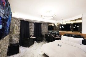 Hotel In Modern Cheongju Terminal