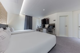 Hotel With Stay Cheong Ju