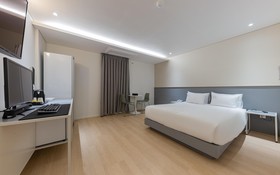 Hotel With Stay Cheong Ju