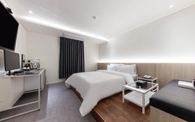 Hotel With Stay Cheong Ju