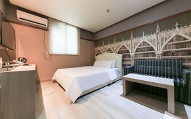 Imperial Motel