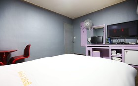 Jeungpyeong Gallery Self Check-in Motel