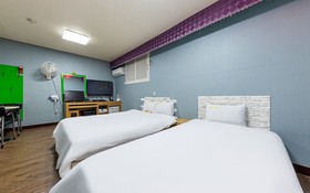 Jeungpyeong Gallery Self Check-in Motel