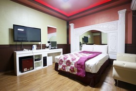 Jeungpyeong Hotel Italy