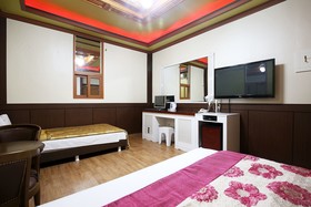 Jeungpyeong Hotel Italy