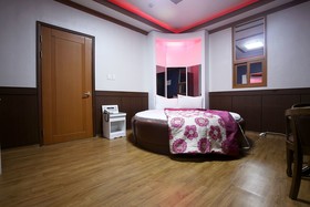 Jeungpyeong Hotel Italy