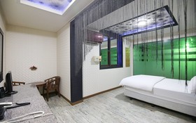 Jeungpyeong Young Park