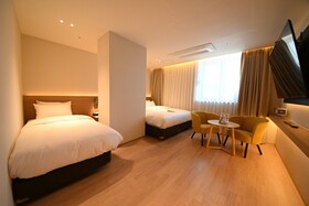 Jung Gam Hotel