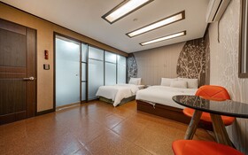 Chuncheon Aye Hotel