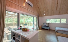 Chuncheon Buzz Glamping Pension