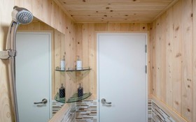 Chuncheon Buzz Glamping Pension