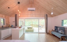 Chuncheon Buzz Glamping Pension
